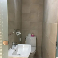 Navi Hotel Residence ванная