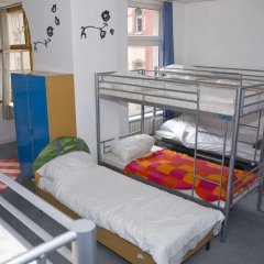 Rixpack Hostel Neukölln Кровать в женском общем номере с двухъярусной кроватью фото 5