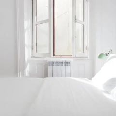 Отель By The River Guesthouse ванная