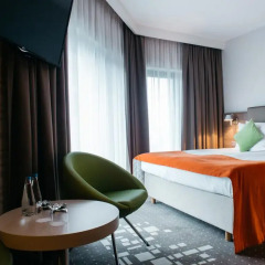 Q Hotel Plus Wroclaw 4* Стандартный номер с двуспальной кроватью фото 7