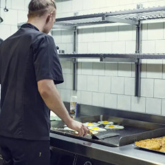 Отель Hotell Bondeheimen спортивное сооружение