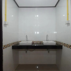 Lanta Long Beach Hostel Кровать в общем номере с двухъярусной кроватью фото 10