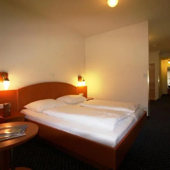 Suite Hotel 900 M Zur Oper 3* Люкс повышенной комфортности фото 3