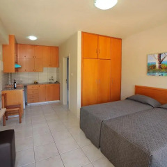 Отель Nelia Gardens в номере