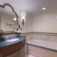 Sheraton Hanoi Hotel 5* Номер Делюкс фото 2