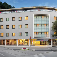 Star Inn Hotel Salzburg Zentrum, by Comfort 3* Стандартный номер с двуспальной кроватью фото 5