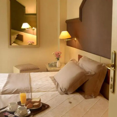 Platon Hotel 2* Номер категории Эконом с двуспальной кроватью фото 3
