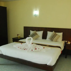 Отель Patong Palm Guesthouse Номер Делюкс разные типы кроватей фото 7