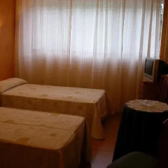 Отель Hostal La Torre Стандартный номер с двуспальной кроватью фото 4