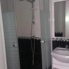 Отель Hipotel Paris Gambetta République ванная фото 2