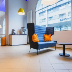 Отель a&o Copenhagen Norrebro интерьер отеля
