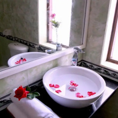 Отель Green Grass Homestay 2* Стандартный номер с различными типами кроватей фото 3