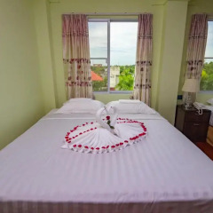 Hotel Myat Nan Taw Win 3* Стандартный семейный номер с двуспальной кроватью фото 6