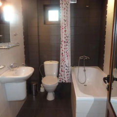 Отель Villa Shiroki Dol near Borovets Болгария, Боровец - отзывы, цены и фото номеров - забронировать отель Villa Shiroki Dol near Borovets онлайн ванная фото 2