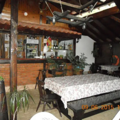Отель Diana Guest House Поморие гостиничный бар