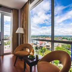 Mondial Hotel Hue 4* Номер Делюкс с различными типами кроватей фото 7