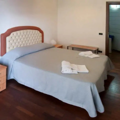 Отель B&B La Fiera 3* Стандартный номер с двуспальной кроватью фото 8