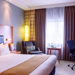 Отель Holiday Inn London Brent Cross 4* Стандартный номер с различными типами кроватей фото 4