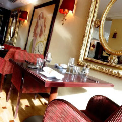 Отель Hôtel Aston La Scala развлечения