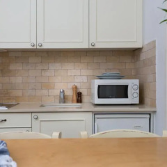 Отель Dizengoff Suites 3* Полулюкс