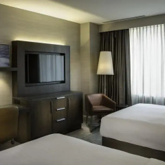 Отель Hyatt Chicago Magnificent Mile 4* Стандартный номер с различными типами кроватей фото 3