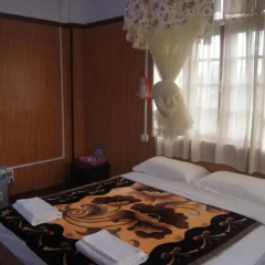 Отель Sin Yaw Guest House Стандартный номер с различными типами кроватей фото 2
