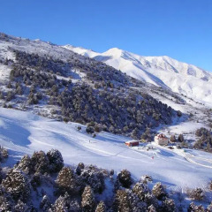 Отель Guest House on Derbisheva Кыргызстан, Каракол - отзывы, цены и фото номеров - забронировать отель Guest House on Derbisheva онлайн спортивное сооружение