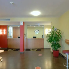 B&B Hotel Dusseldorf-Airport интерьер отеля фото 3