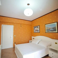 Iliria Internacional Hotel 4* Стандартный номер с различными типами кроватей фото 4
