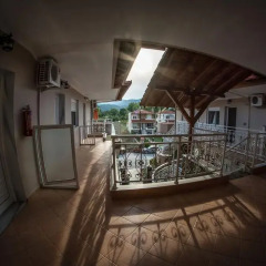 Sky Hotel балкон
