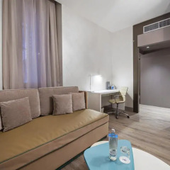 Отель NH Milano Touring 4* Люкс с различными типами кроватей фото 3