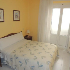 Отель Hostal Gonzalo Мадрид комната для гостей фото 5