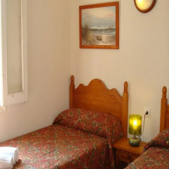 Отель Apartamentos Surest комната для гостей фото 3