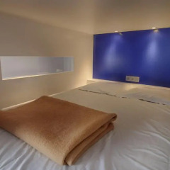 Hostel Lybeer Bruges Кровать в общем номере с двухъярусной кроватью