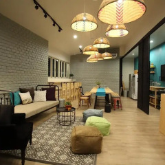 Отель Lupta Hostel Patong Hideaway Таиланд, Карон-Бич - отзывы, цены и фото номеров - забронировать отель Lupta Hostel Patong Hideaway онлайн интерьер отеля фото 2