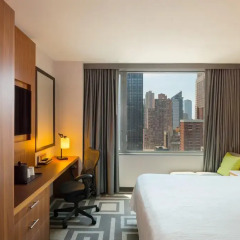 Отель Hilton Garden Inn New York/Central Park South-Midtown West 3* Стандартный номер с двуспальной кроватью фото 6