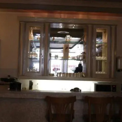 Hotel 83 развлечения
