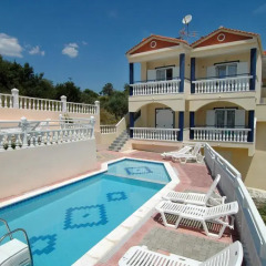 Отель Villa Fylaktos бассейн