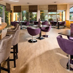 Leonardo Hotel Hannover Airport гостиничный бар