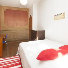 Отель Lisbon Economy Guest Houses Saldanha II комната для гостей