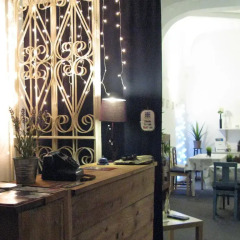 Johnie's Place Lisbon Hostel & Suites Лиссабон питание