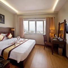 Gold Hotel Hue 3* Номер Делюкс с двуспальной кроватью фото 3