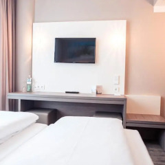 Отель Tulip Inn München Messe 3* Стандартный номер с различными типами кроватей