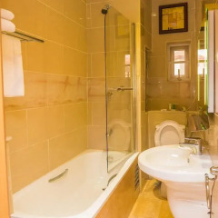 Апартаменты Bolton White Hotels and Apartments ванная
