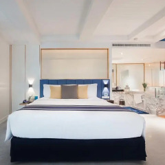 A-One The Royal Cruise Hotel Pattaya 4* Люкс с различными типами кроватей фото 10