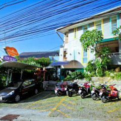 Отель Boondaree Home Resort пляж Ката парковка
