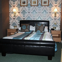 Отель Edenfield Guest House 3* Люкс повышенной комфортности с различными типами кроватей фото 2