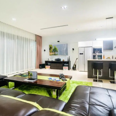 Отель Elemental 5FL Infinity Pool Seafront Villas 5* Вилла Делюкс фото 7