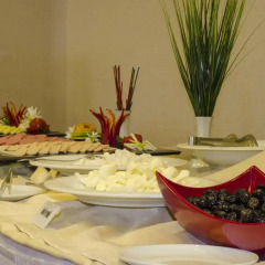 Hotel Tilmen питание