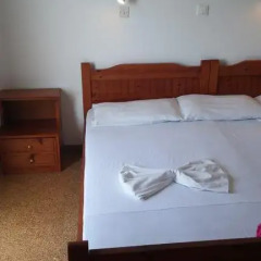 Отель Preveli Rooms Номер с общей ванной комнатой с различными типами кроватей (общая ванная комната) фото 4